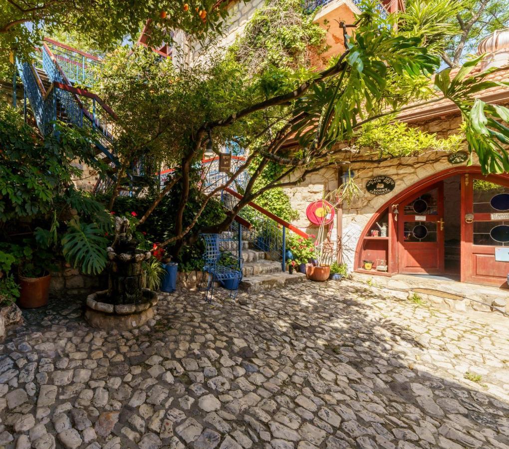 Villa Tehila - By V Club Chainロシュ・ピナ エクステリア 写真